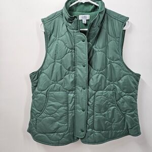 Croft and Barrow Women's PXL Quilted Full Zip Vest and Button